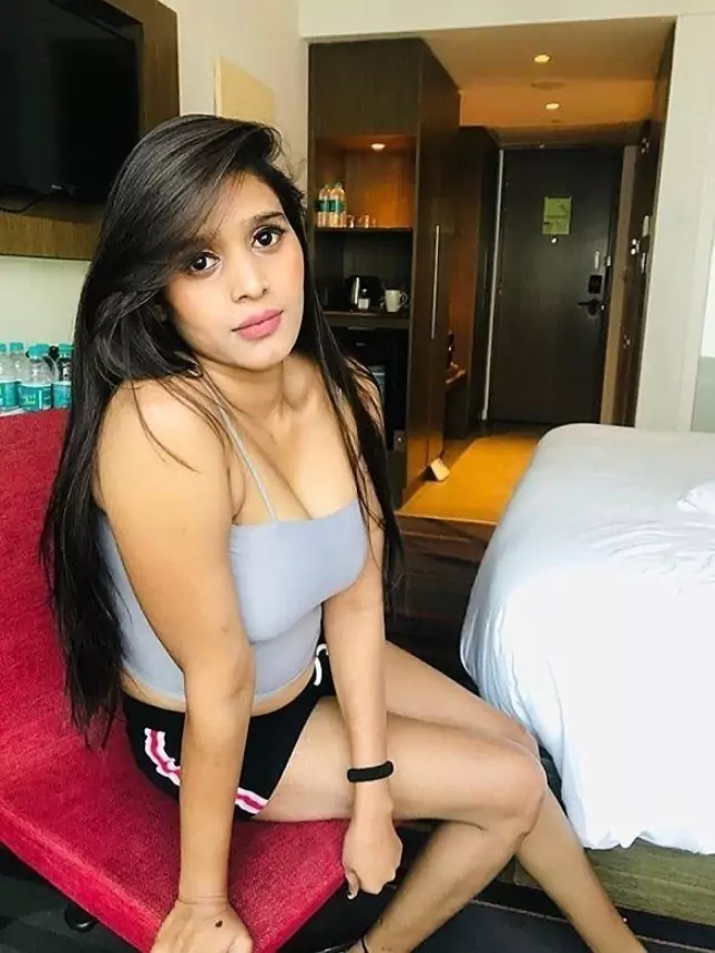 कॉल गर्ल्स सर्विस  मंगलागिरि